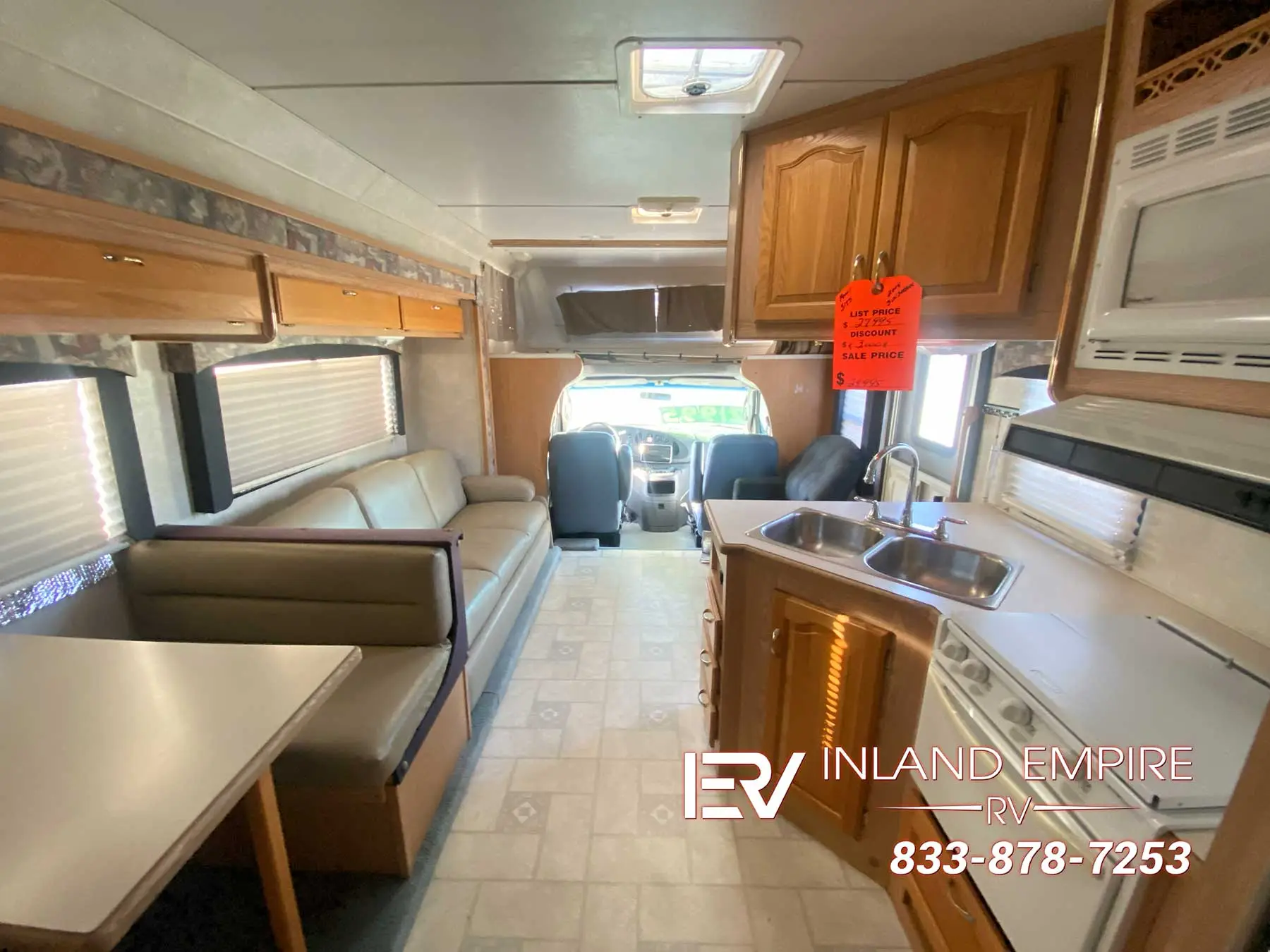 2004 Forest River Sunseeker 3100S