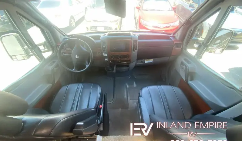 
								2009 Itasca Navion 24A full									