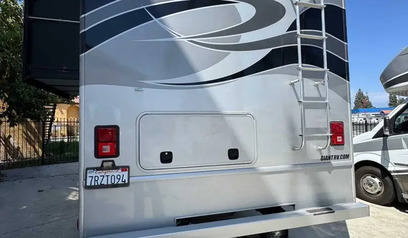 
								2016 Fleetwood Terra SE 26Q full									