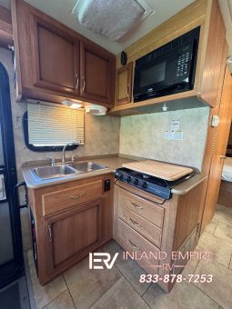 
										2016 Fleetwood Terra SE 26Q full									