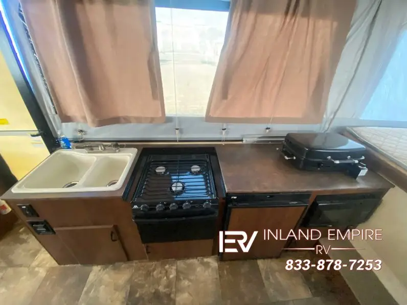 
								2016 Jayco Jay Series 1208HW full									
