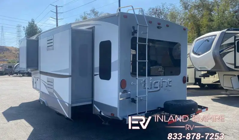 
								2017 Highland Ridge Open Range Light LF297RLS full									