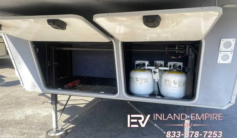 
								2017 Highland Ridge Open Range Light LF297RLS full									