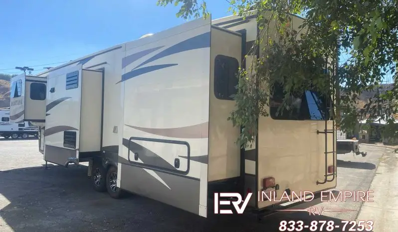 
								2017 Keystone Montana 3730FL full									