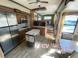 
										2017 Keystone Montana 3730FL full									