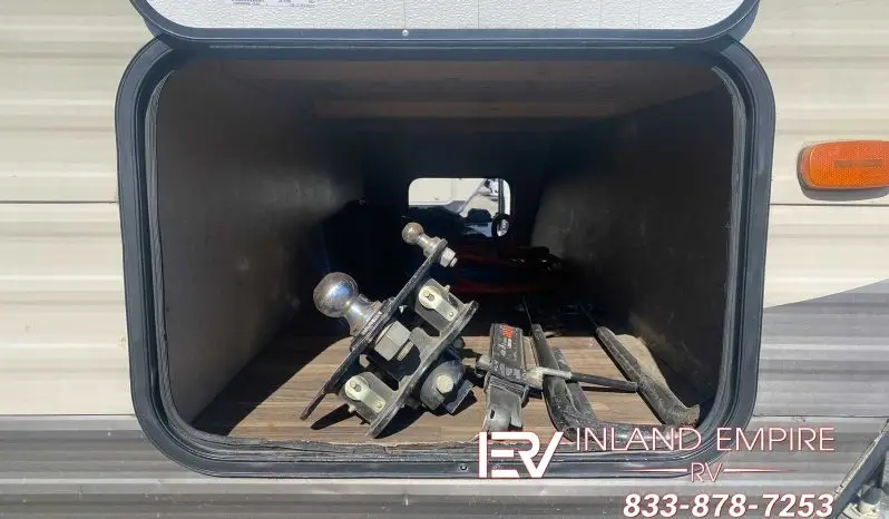 
								2018 Keystone Hideout 21LHSWE full									