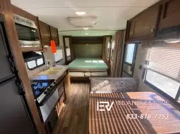 
										2018 Keystone Hideout 21LHSWE full									