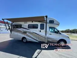 
										2018 Winnebago Navion 24J full									