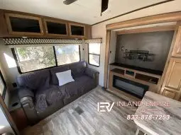 
										2020 Coachmen Chaparral 360IBL full									
