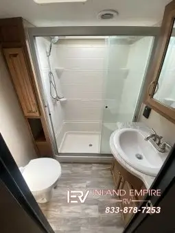 
										2020 Coachmen Chaparral 360IBL full									