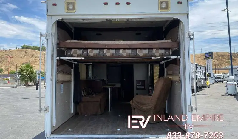 
 2013 Forest River Sandstorm 230SLC full									