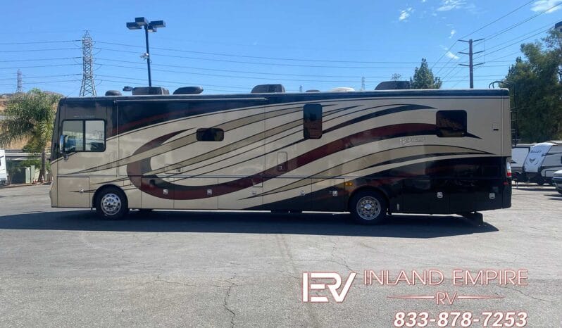
								2015 Fleetwood Discovery 40G RV For Sale in Colton CA full									