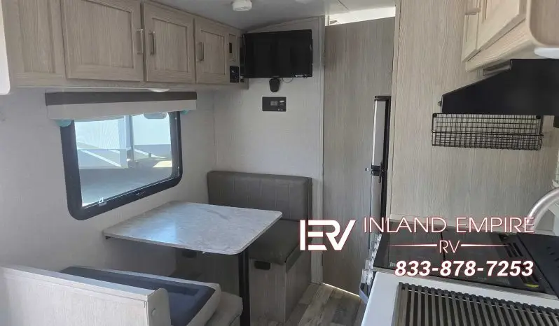 
 2022 Forest River Rockwood Geo Pro 19FD full									