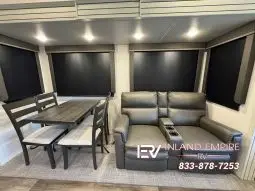 2023 Keystone Cougar 290RLS full