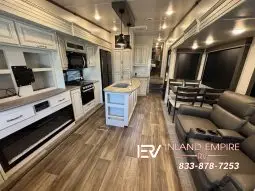 2023 Keystone Cougar 290RLS full