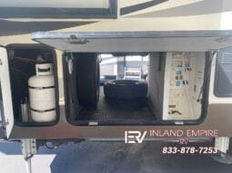 2017 Forest River Cardinal 3250RL Used Fifth Wheel RV For Sale in Colton CA