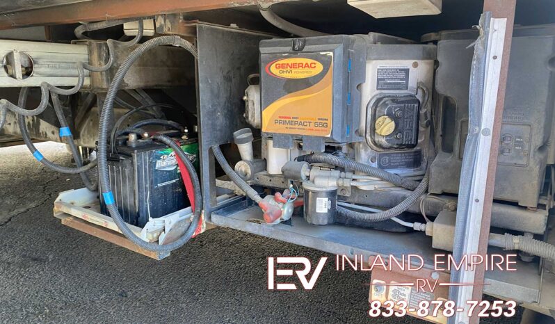 
								2002 Rexhall Aerbus 3250BSL Used Class A RV For Sale in Colton CA C00019 full									