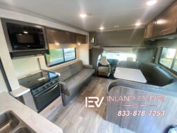 2020 Winnebago Minnie Winnie 31H Used Class C RV For Sale in Colton CA