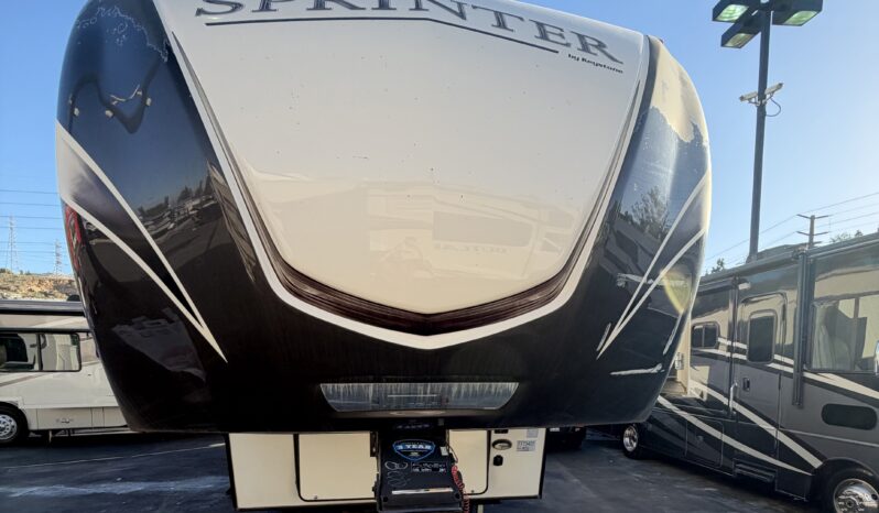 
								2019 Keystone Sprinter 3150RLS Used 5th Wheel Trailer RV For Sale in Colton CA full									